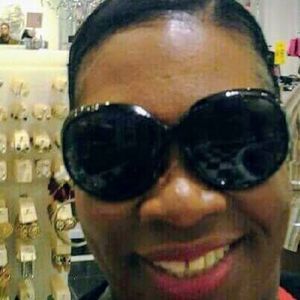 Meet your Posher, Marilyn